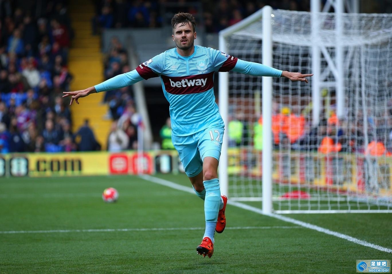 切尔西冲刺阶段内部沟通；志在意甲名次提升；信心回归；团队化学反应显著的简单介绍